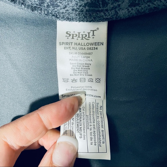 Spirit Halloween Winter Warrier L Halloween Costume - Picture 6 of 10